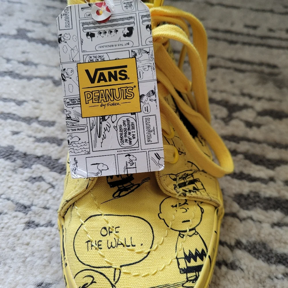 Vans Peanuts x Sk8-Hi 'Charlie Brown Maize… - Picture 9 of 12